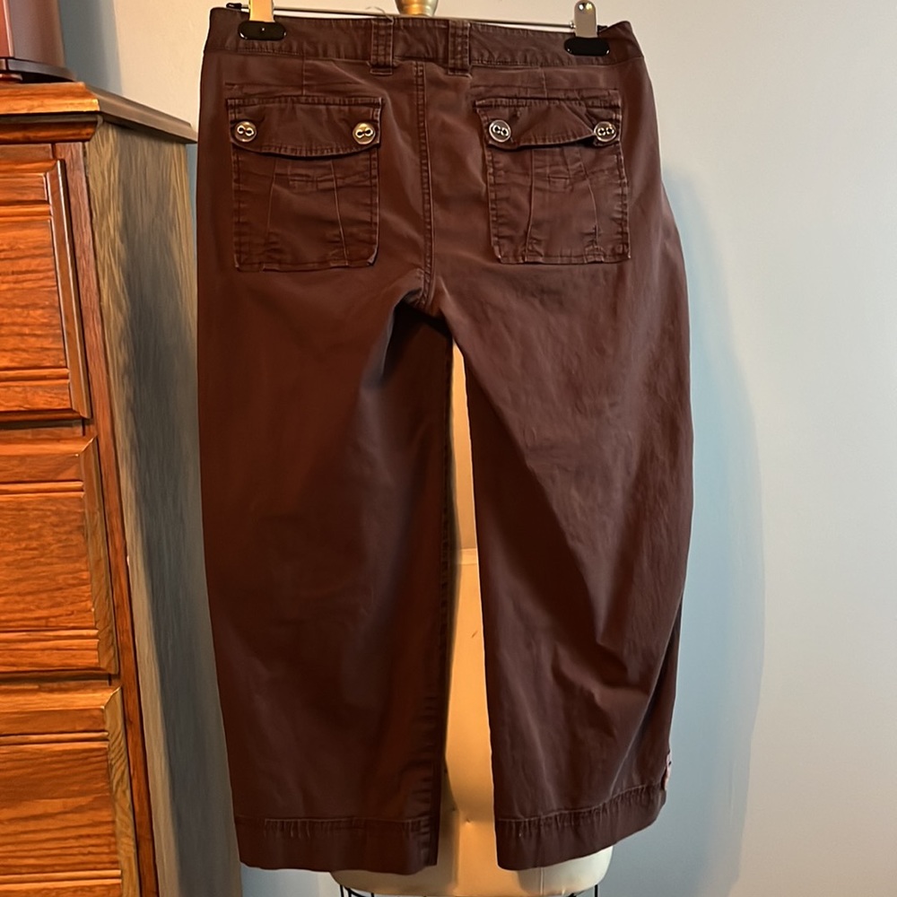 Candie’s brown capris - Picture 3 of 6